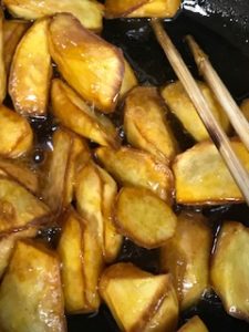 カリカリポテトは大学芋 中華ポテト 違いは 家で美味しく作るコツって 料理を美味しくするポイントと考え方